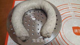 芝麻卷肉包的做法步骤：13