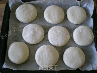 中式汉堡包肉夹馍的做法步骤：11