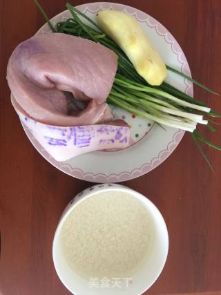 珍珠肉圆子的做法步骤：1
