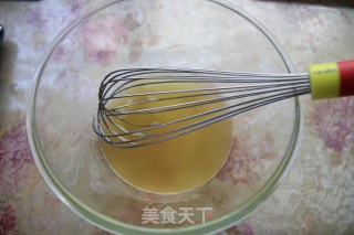 莲蓉蛋黄月饼的做法步骤：7
