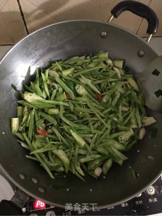秋葵炒扁豆的做法步骤：5