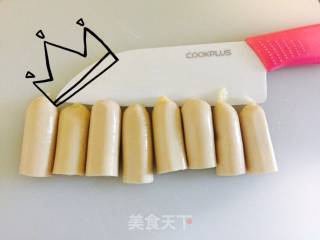 牛油果鸡蛋鱼肠三文治的做法步骤：3