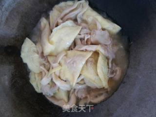 蛋饺炖蘑菇的做法步骤：6
