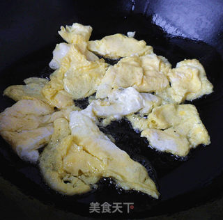 蚝油芹菜炒面的做法步骤：3