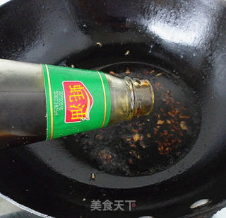 蚝油芹菜炒面的做法步骤：4