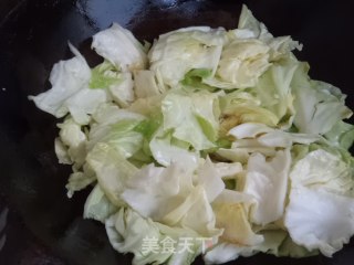圆白菜炒香菇的做法步骤：5