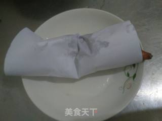 微波炉烤红薯的做法步骤：2