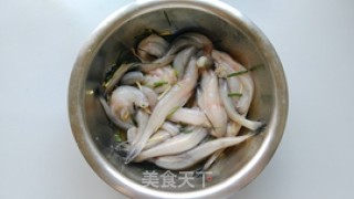 面拖九肚鱼的做法步骤：2