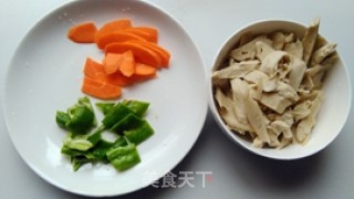 什锦素肠的做法步骤：3