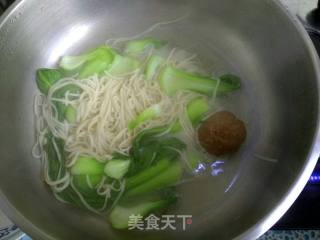 金针菇炸酱面的做法步骤：8