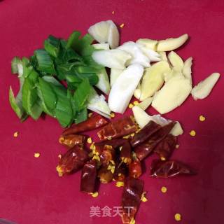 炝炒盖菜的做法步骤：2