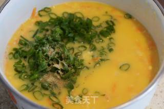 快手早餐——葱香嫩玉米饼的做法步骤：3