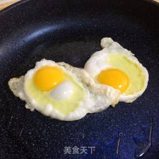 糖醋荷包蛋的做法步骤：2