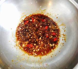 蒜蓉蚝油浇汁秋葵的做法步骤：6
