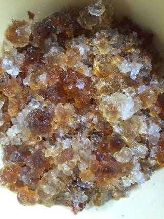 桃胶雪耳糖水的做法步骤：5