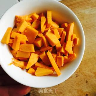 南瓜粥的做法步骤：1