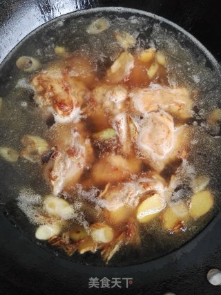 土豆炖兔肉的做法步骤：8