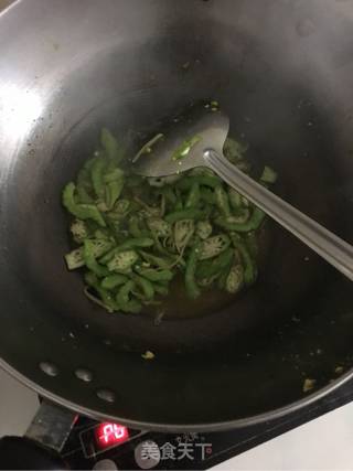 苦瓜炒蛋的做法步骤：6