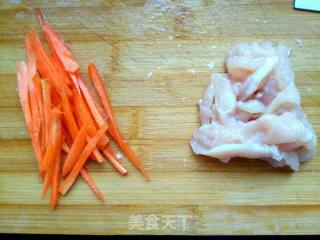 香辣鸡肉面的做法步骤：1
