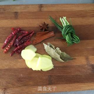 猪肉皮冻的做法步骤：6