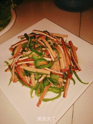 青椒豆腐干的做法步骤：4