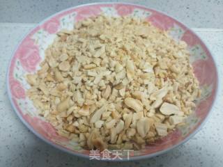 好菜费饭之 花生芝麻辣椒蒜蓉肉酱的做法步骤：2