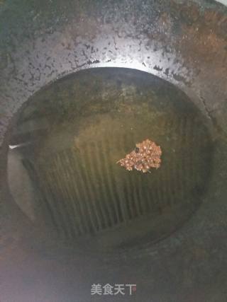 好菜费饭之 花生芝麻辣椒蒜蓉肉酱的做法步骤：8
