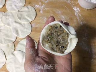 酸菜牛肉包的做法步骤：17