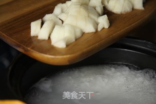 秋分养生粥：白梨鸡蛋鲜米粥的做法步骤：7