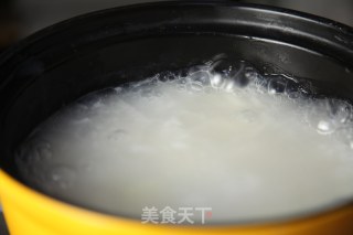 秋分养生粥：白梨鸡蛋鲜米粥的做法步骤：8