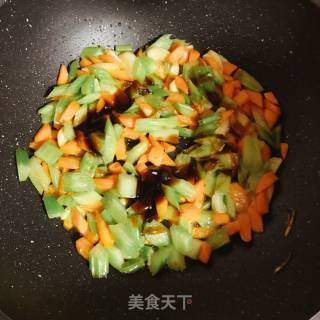 腰果鸡丁的做法步骤：11