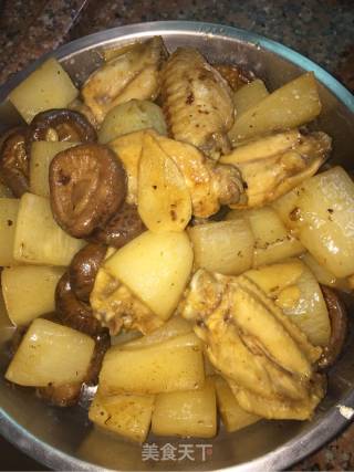 萝卜鸡翅焖冬菇干的做法步骤：8