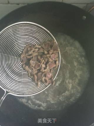 辣炒鸡胗的做法步骤：5