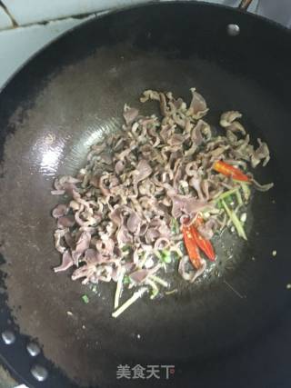 辣炒鸡胗的做法步骤：7