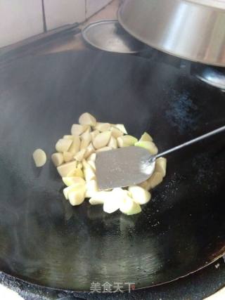 炒茭白的做法步骤：2