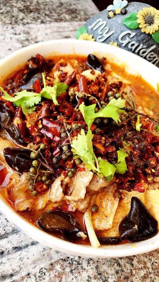 麻辣水煮牛肉的做法步骤：19