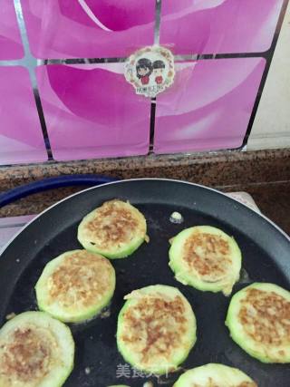 美味虾皮圈的做法步骤：8