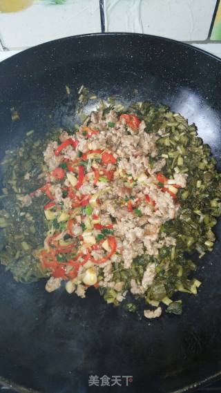 雪菜炒肉丝的做法步骤：5