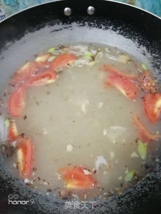 内脂豆腐汤的做法步骤：4