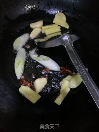 西红柿炖牛腩的做法步骤：6