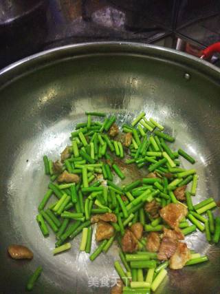 蒜薹炒肉的做法步骤：5