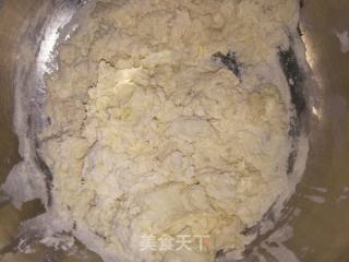 灌汤包的做法步骤：1