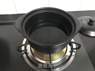 青菜火腿豆腐汤的做法步骤：5