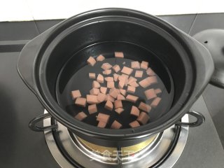 青菜火腿豆腐汤的做法步骤：6