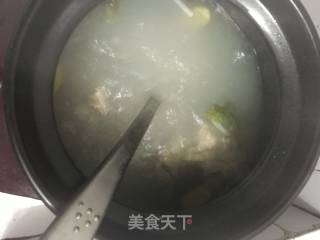 排骨鲜虾粥的做法步骤：7