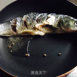 红烧鱼的做法步骤：6