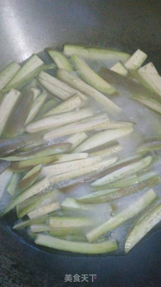 凉拌茄条的做法步骤：3