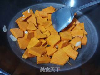 香甜金瓜肉丸的做法步骤：5