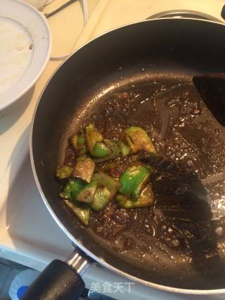 失败的虎皮青椒的做法步骤：4