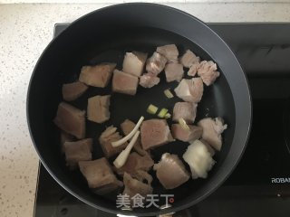 咖喱牛肉的做法步骤：2
